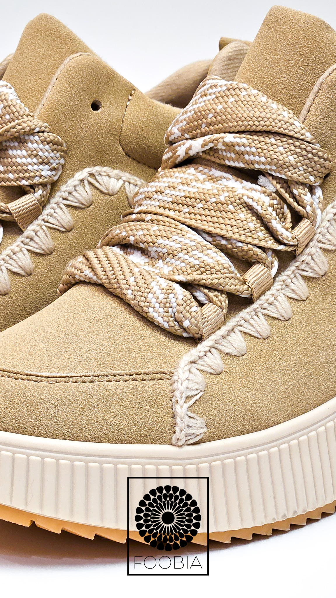 Sneaker Tala