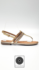 Sandal Goldie
