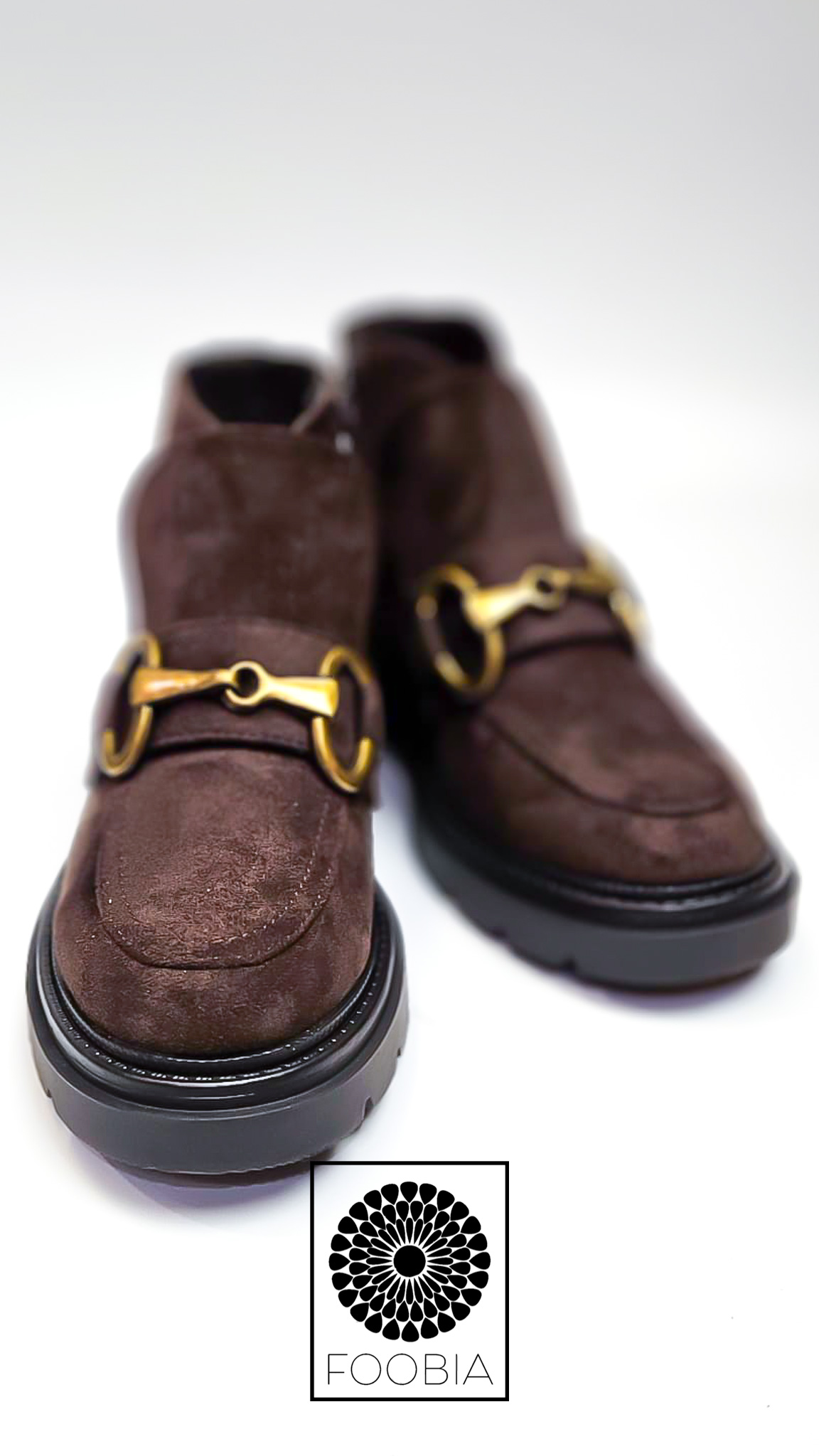 Boot Caris