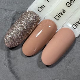 Diva Gellak Rock The Runway Cinema Rouge - 10ml - Hema Free - TPO Free