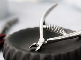 Staleks Pro Expert NE-32/9 Professional cuticle nippers (cutting edge – 9 mm) 