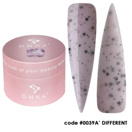DNKa' Cover Base - BIAB 30 ml #0039A' Different