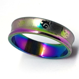 Gekleurde Ring Met Symbool In Maat 20