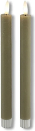 Countryfield - LED kaarsen 2x - taupe - met Afstandsbediening - Dinerkaars - rustiek - wax - 24 cm - LED kaars batterij