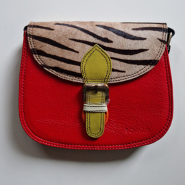 Ally bag rood met zebraprint flap