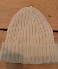 Wollen muts offwhite