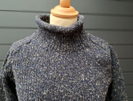 Fisherman trui zadelschouders, opgerolde randen, navy slate