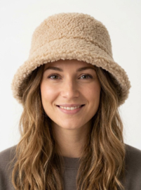 Hoed Bucket Fluffy, offwhite