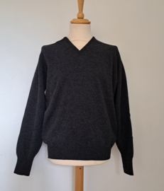 William Lockie lamswollen pullover Dutch Fit V-hals, Charcoal