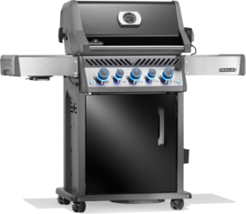 Napoleon Rogue® PRO-S 425 RSIB inclusief draaispit