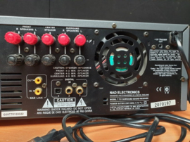 NAD Surround sound hifi receiver T 751