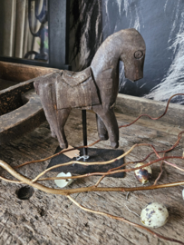 Houten paardje