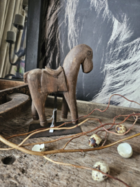 Houten paardje