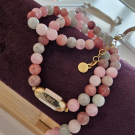 Jade message box ketting Love