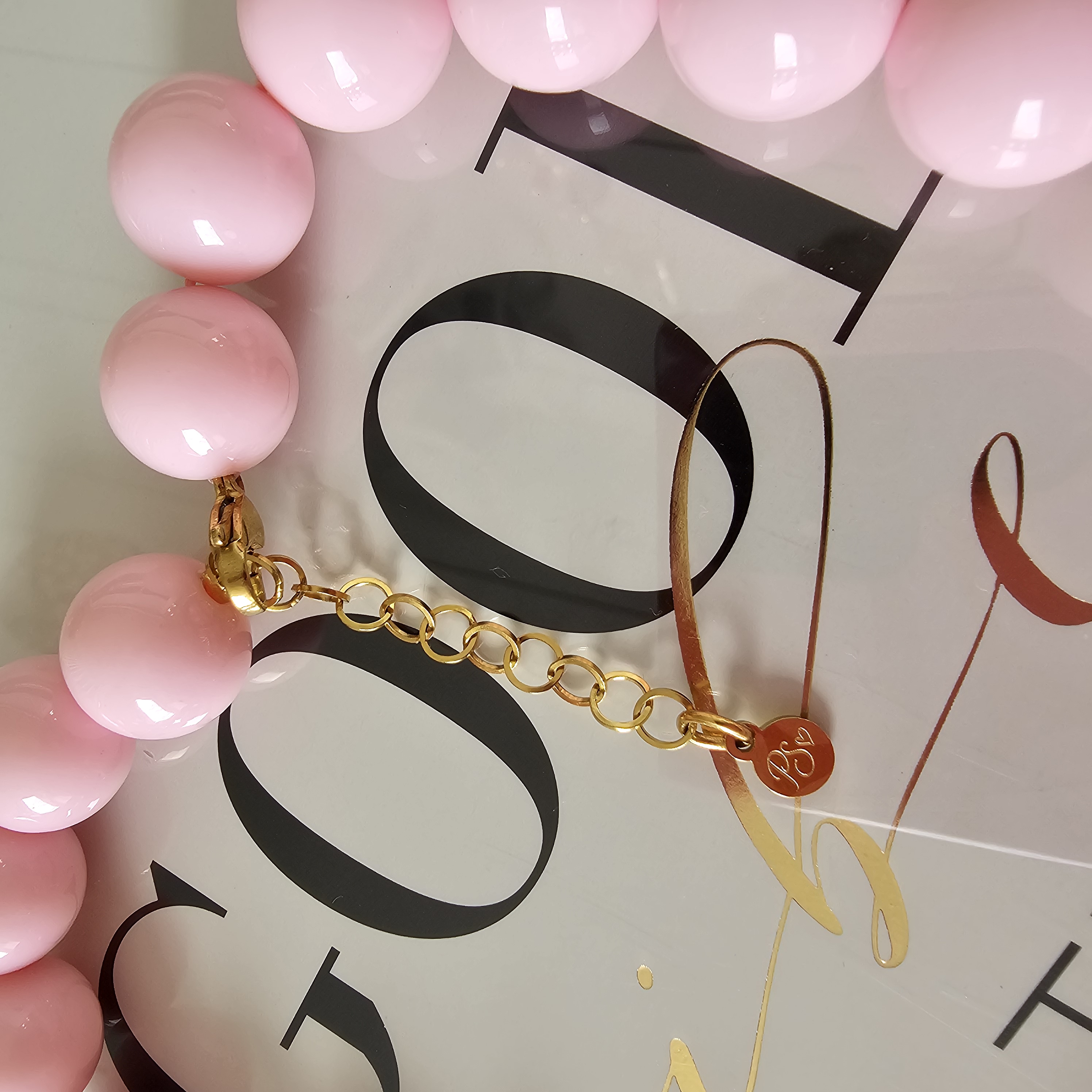 Kauwgombal ketting zacht Roze