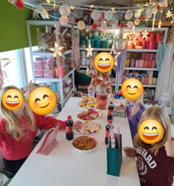 Telefoonketting en Tasfrutsel Feestje
