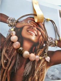 Custom made Bewustwordings armbandje