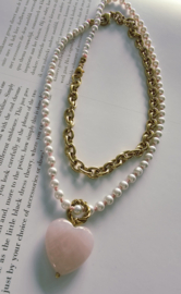 Parellook ketting met Rozenkwarts hart
