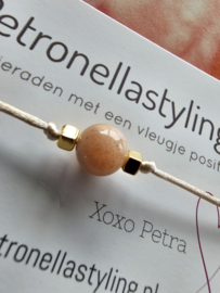 Armbandje abrikoos Maansteen