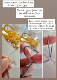 Kralenslinger vastmaken onder ring