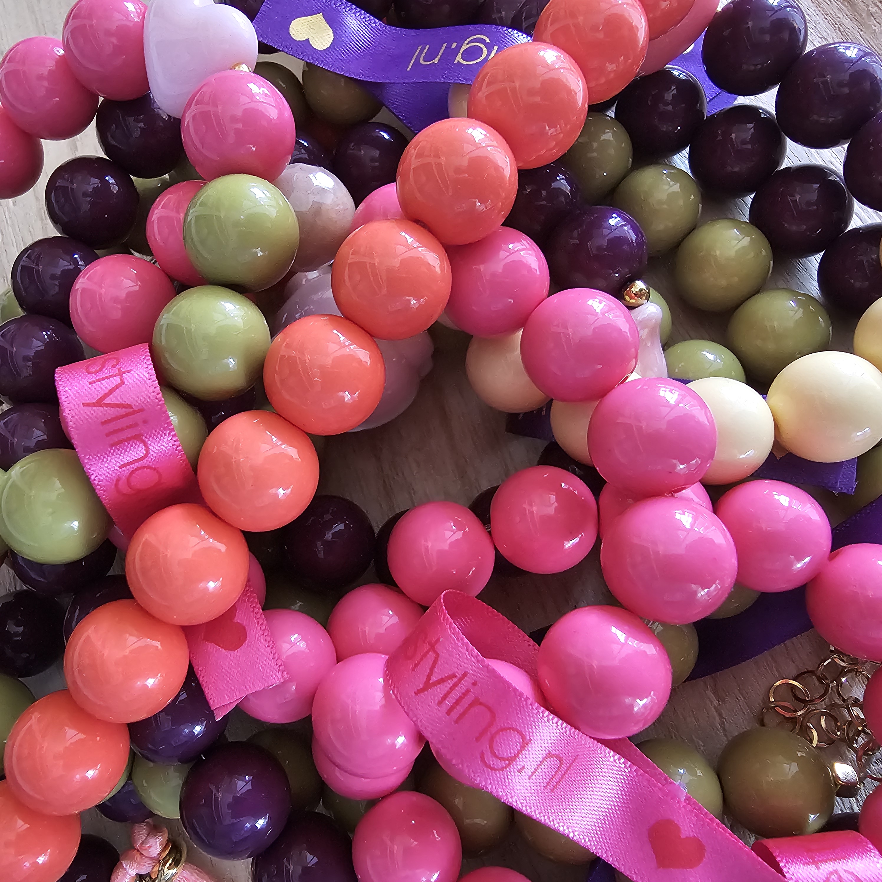 Kauwgomballen ketting en armband maken