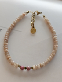 Maansteen & Rhodoniet armbandje