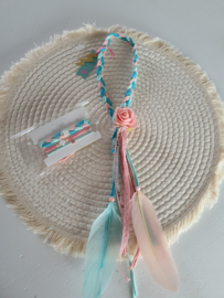 Boho haarband met bloem, kant, glitter en veren