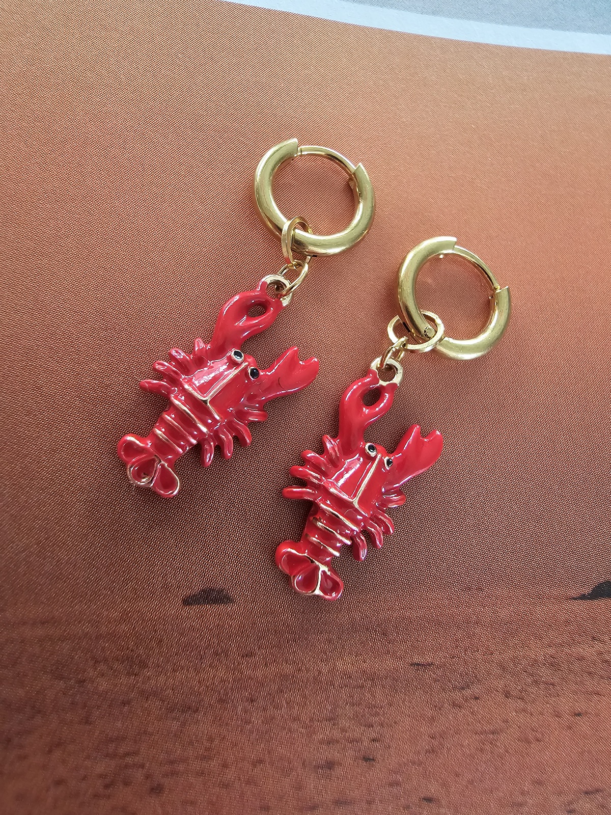 Lobster oorbellen op kaartje