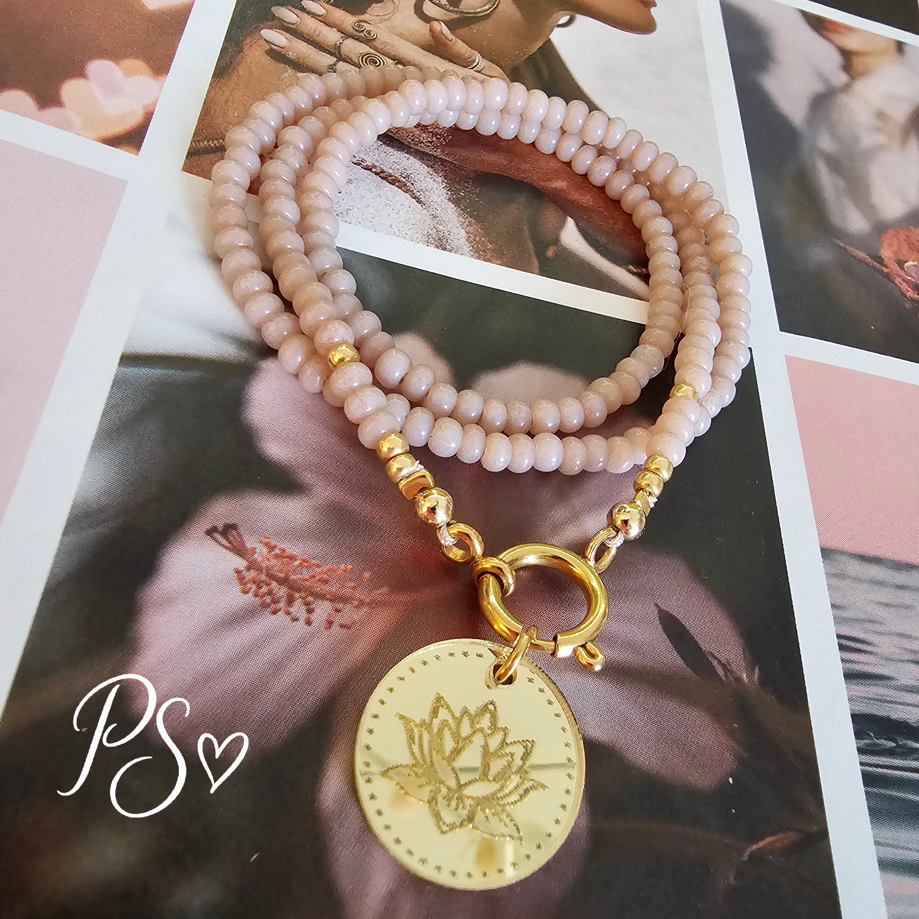 Roze Miyuki ketting met Waterlelie pendant