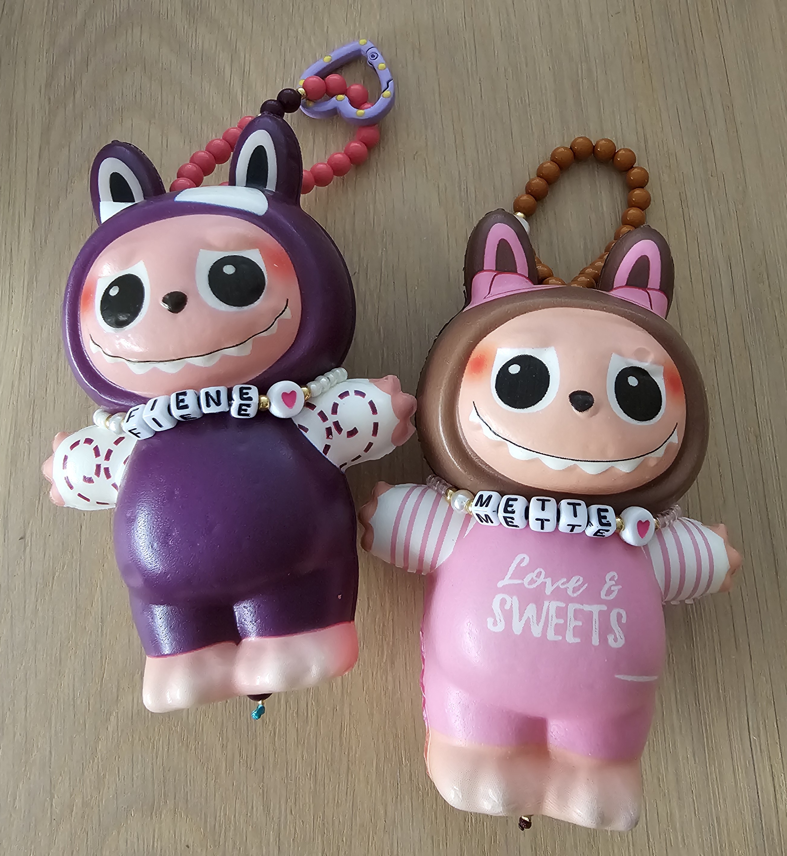 Labubu look alike Squishy met je naam