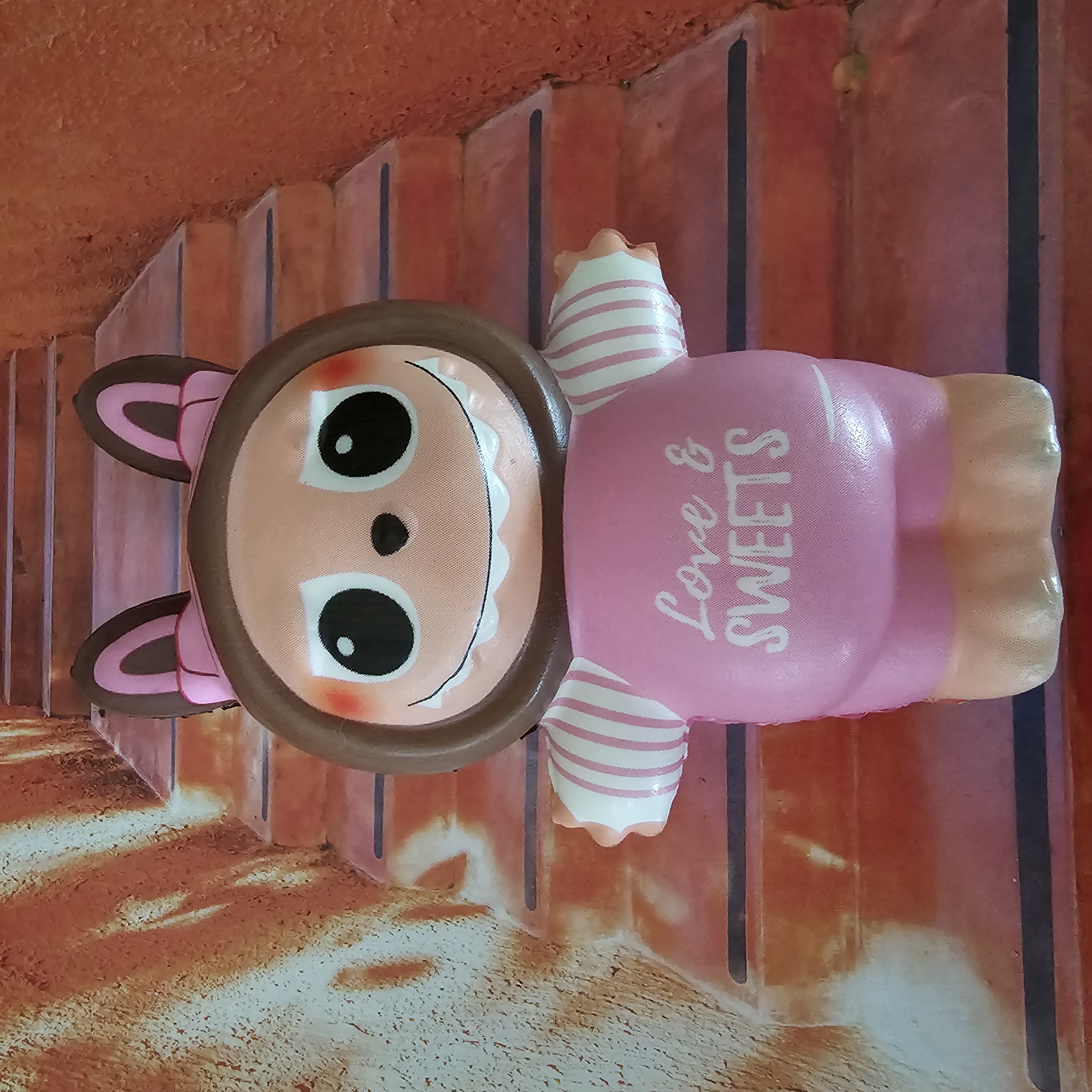 Uitleg Labubu Lafufu look alike Squishy