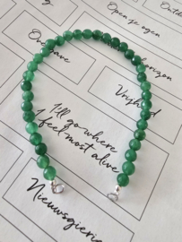 Agatha Green 50/50 beads