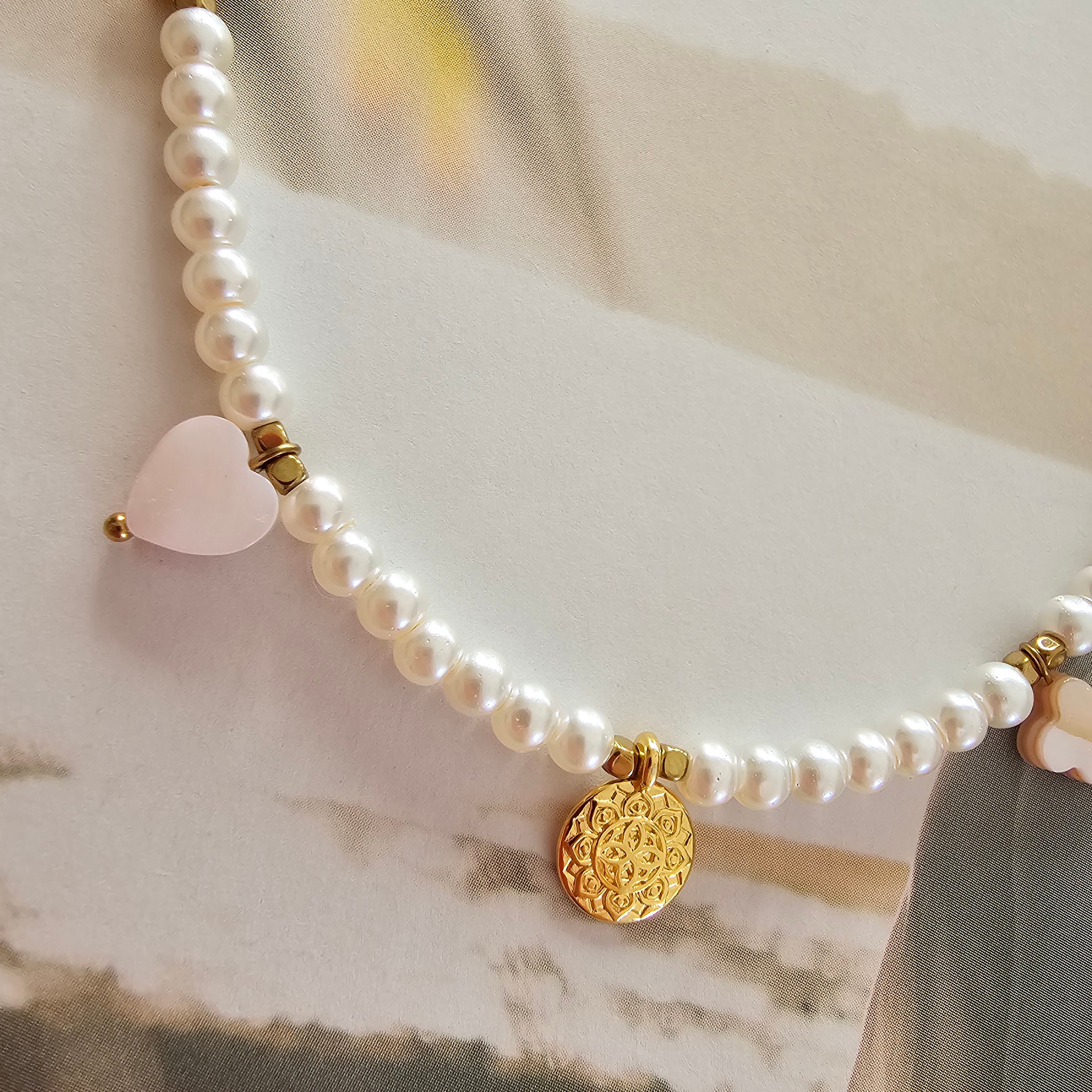 Parellook ketting met bedels