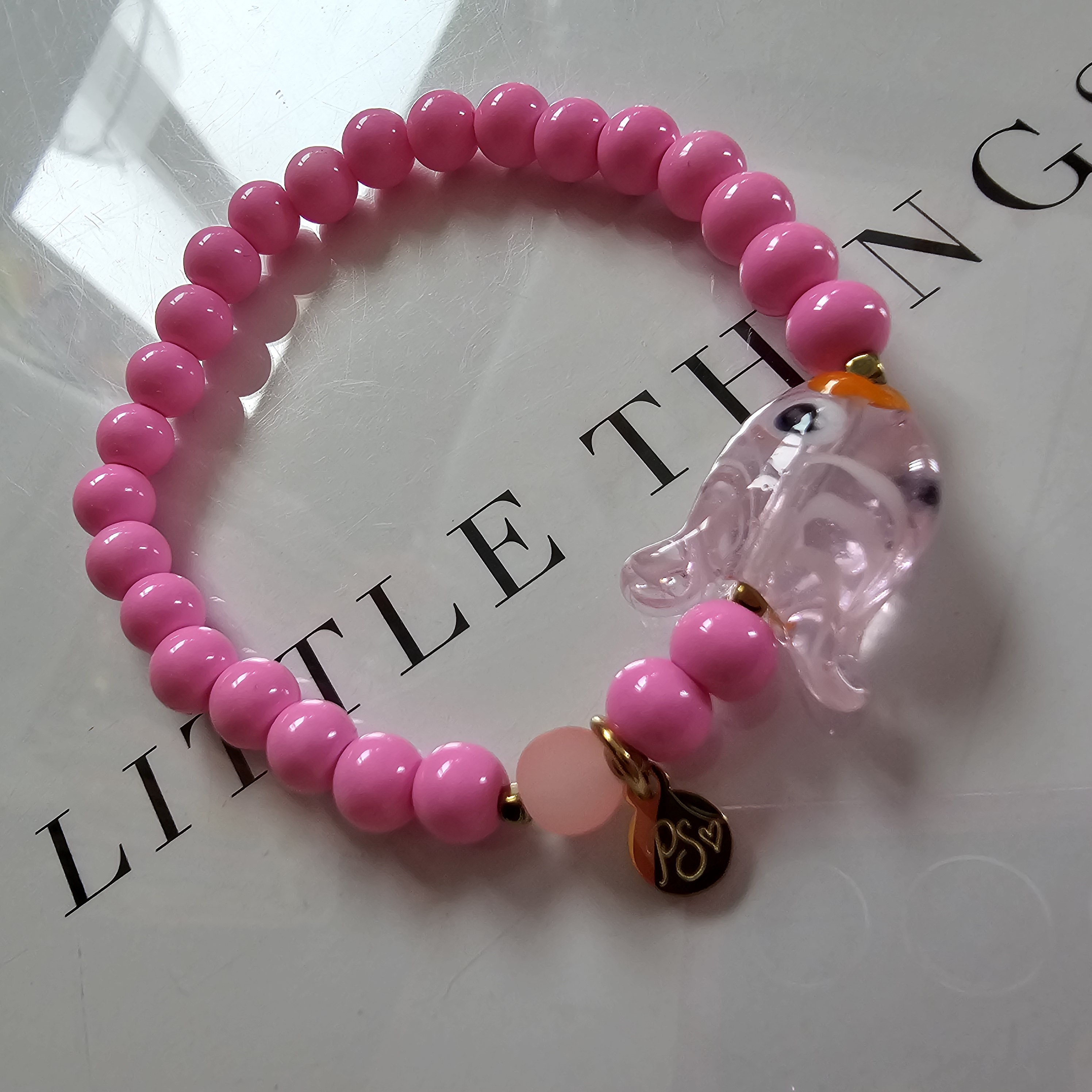 Pink Sea armband glasgeblazen visje