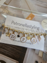 Initialen Bedel armband