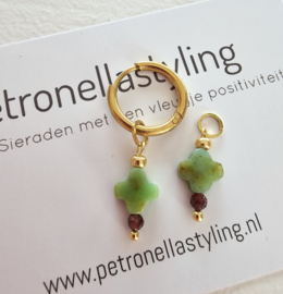 Bedeltjes Australian Jade en Granaat