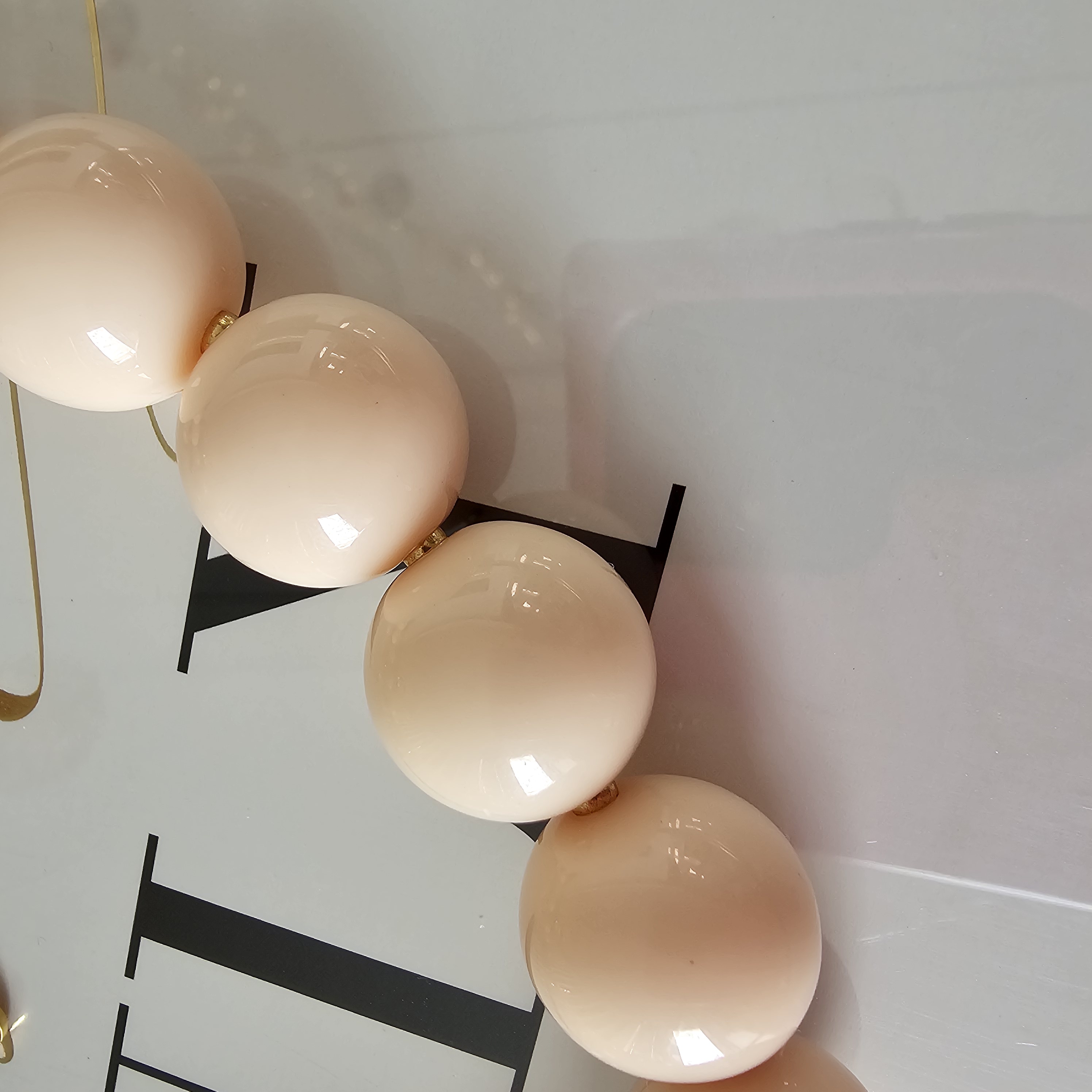 Kauwgombal ketting boter Geel