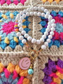 Festival Smiley ketting wit