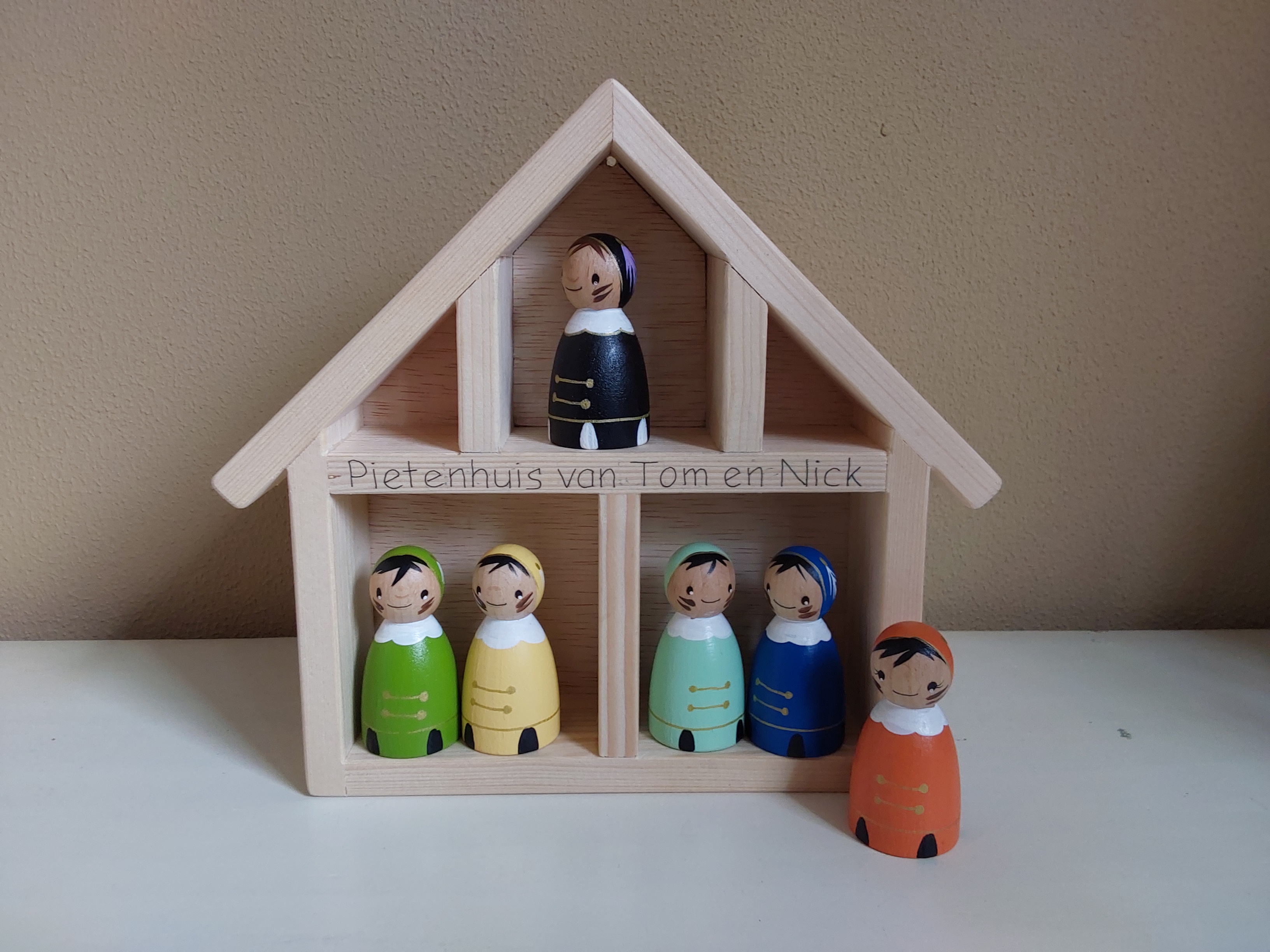 Pietenhuisje met naam, gepersonaliseerd