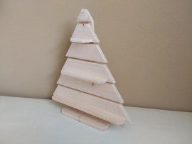 Houten kerstboom met schapjes