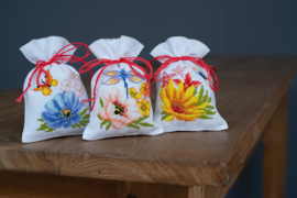 'Fleurs colorées' Vervaco Sachet lot de 3