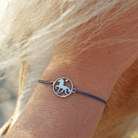 Blikka zilver: armband IJslands paard
