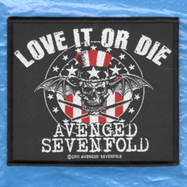 AVENGED SEVENFOLD - LOVE IT OR DIE 2011