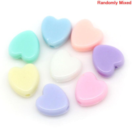 Kleine acryl pastel hartjes mix, per 50 stuks