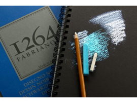 Fabriano 1264 Disegno Nero Tekenblok Spiraal 200 grams, A4 formaat