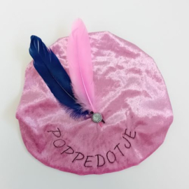 luxe baret met koosnaam poppedotje
