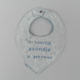 Baby-sjaal-slabber