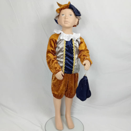 Pietenpak met broek, maat 104