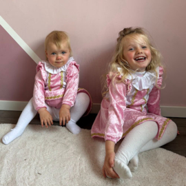 Lotte en Sanne