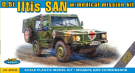 ACE | 35103 | 0,5t Light truck 4x4 Iltis SAN w/medical mission kit | 1:35